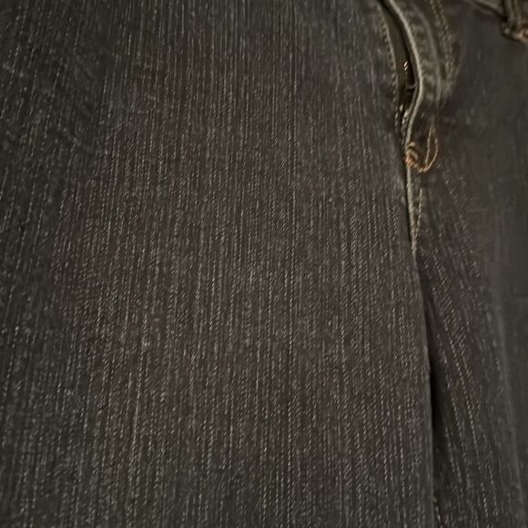 Beau Petite Woman’s Jeans Size 14P - Picture 3 of 7